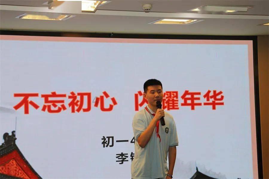 小猫钓鱼游戏龙王版有船